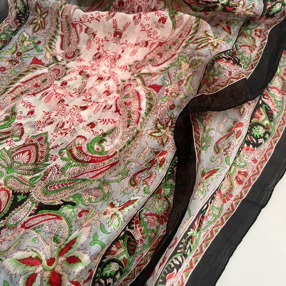 100% silk paisley scarf - Picture 2 of 4